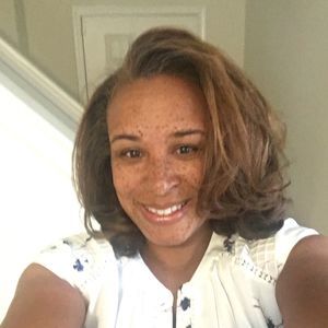 Meet your Posher, April